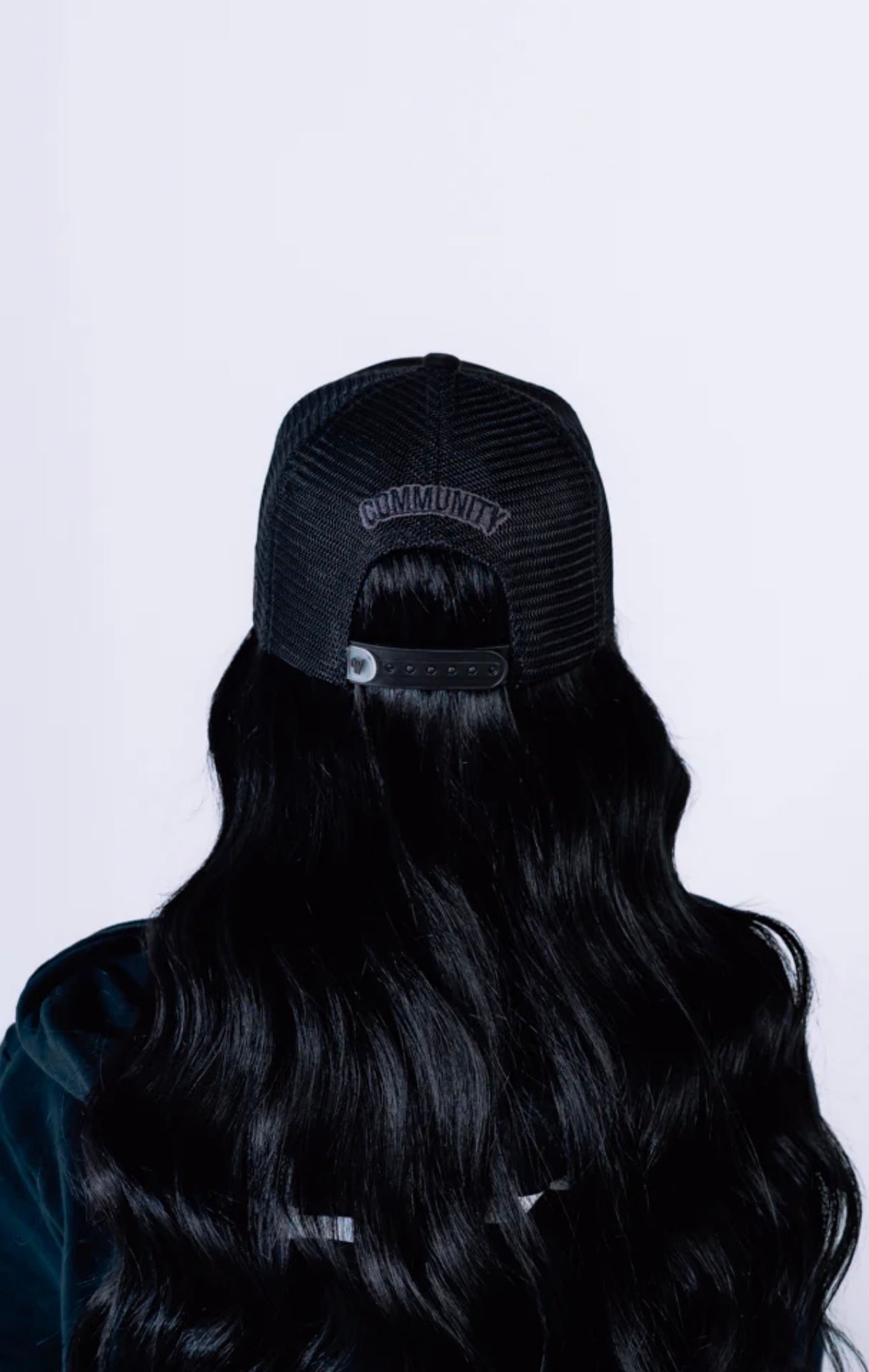 W MERCH | CLASSIC W BLACK EDITION