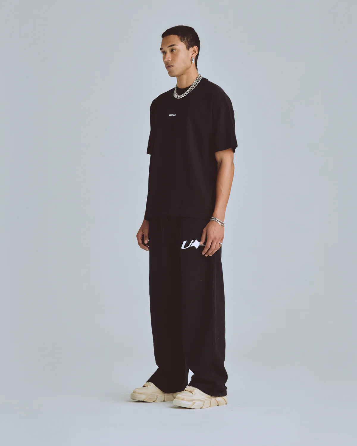 AGNUS DEI U STAR STRAIGHTPANTS BLACK