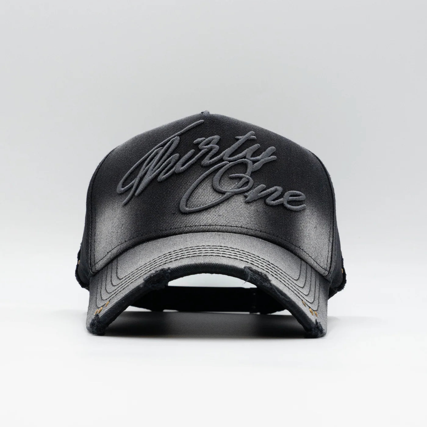 THIRTYONE HATS | FADE TO BLACK