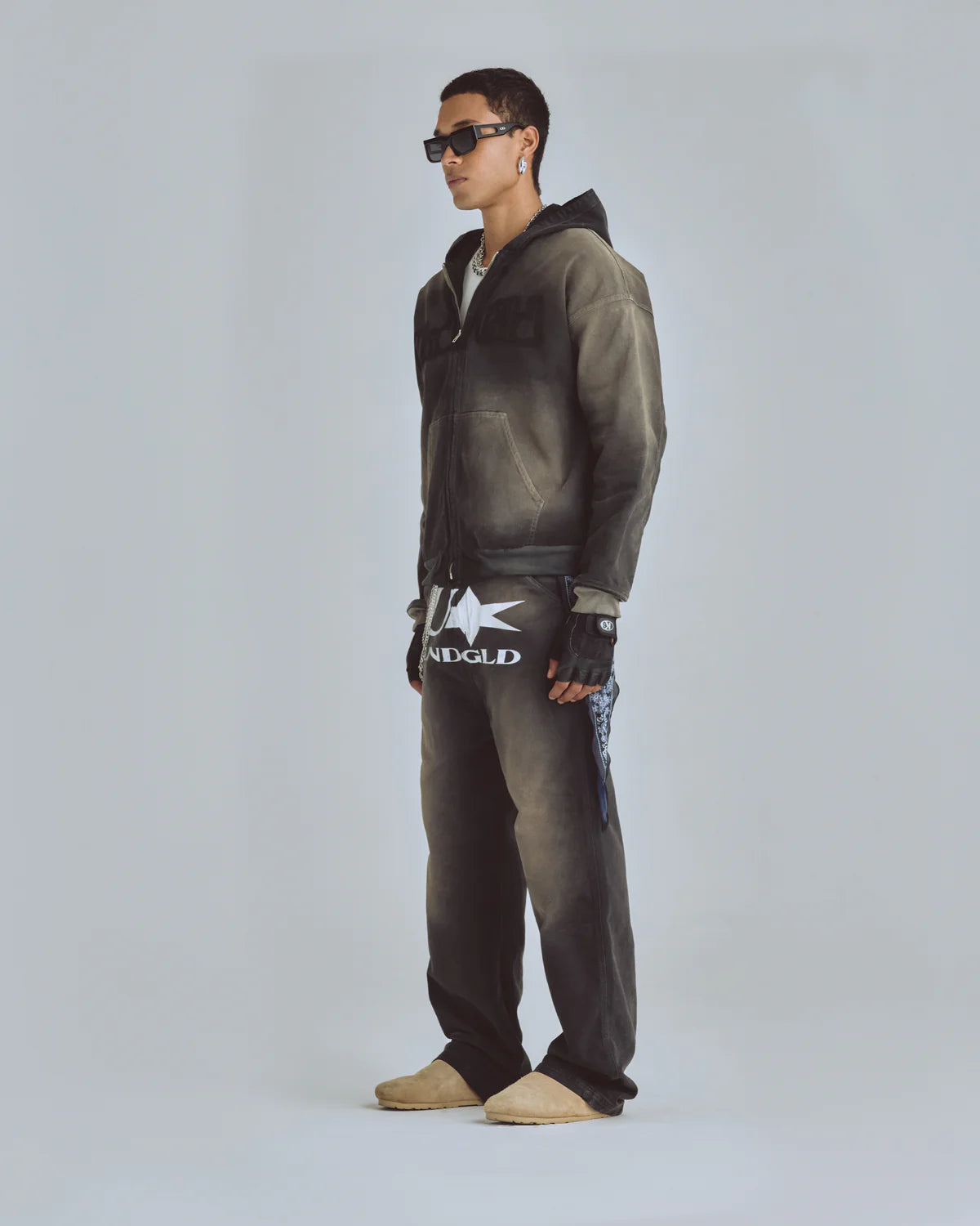 AGNUS DEI U STAR WIDE JEAN DIRTY BLACK