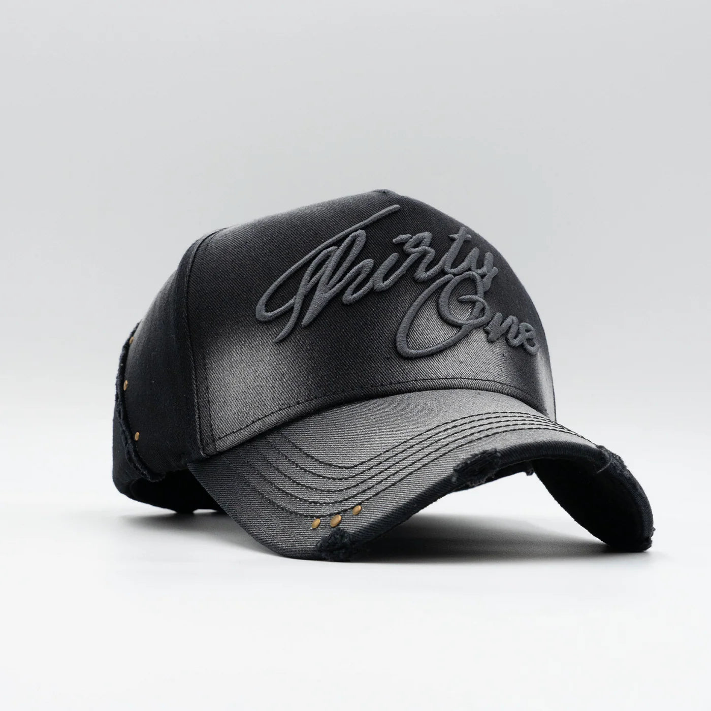 THIRTYONE HATS | FADE TO BLACK