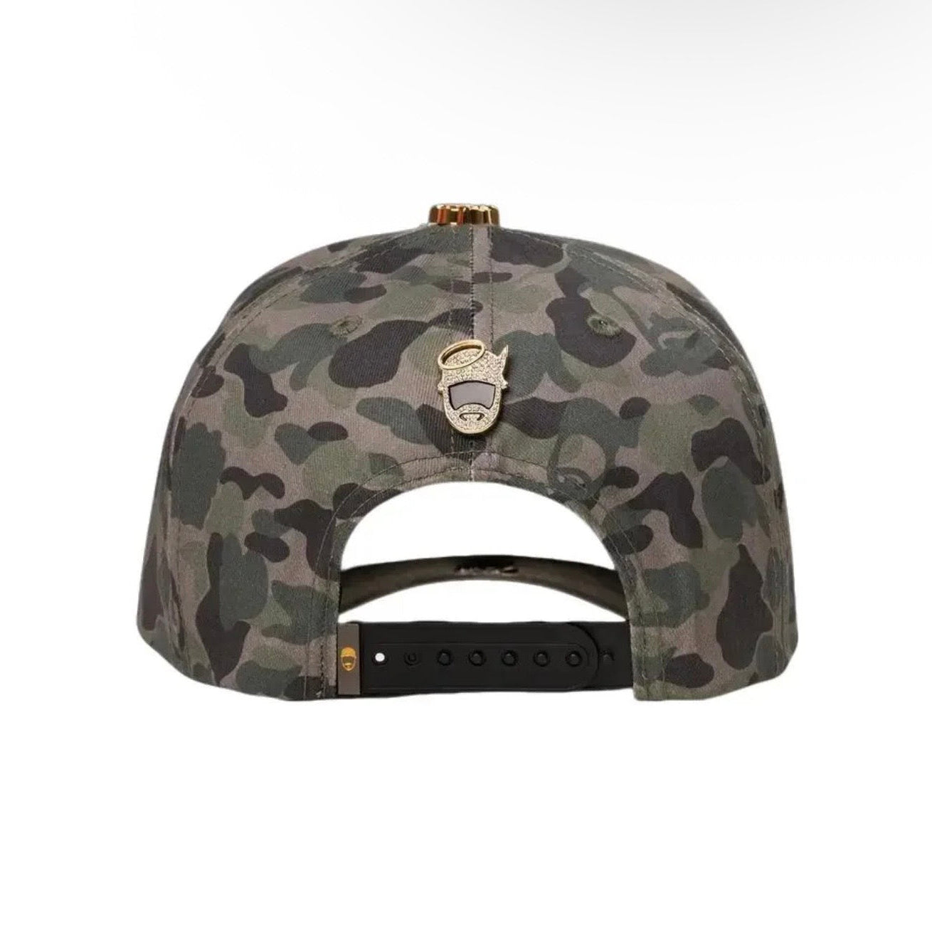 BARBAS HATS | B CROSS CAMO FRIENDS AND FAMILY