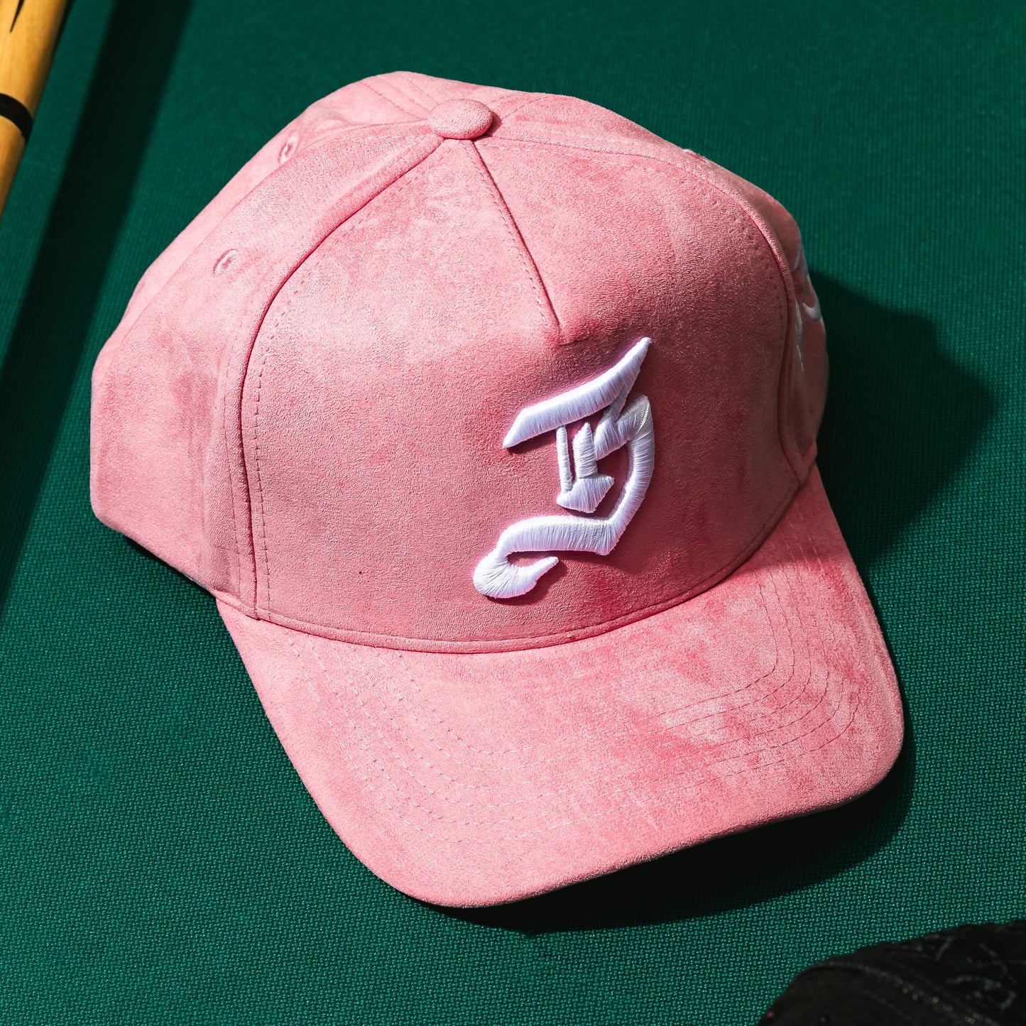 BLESSD MERCH | 333 ROSA GAMUZA