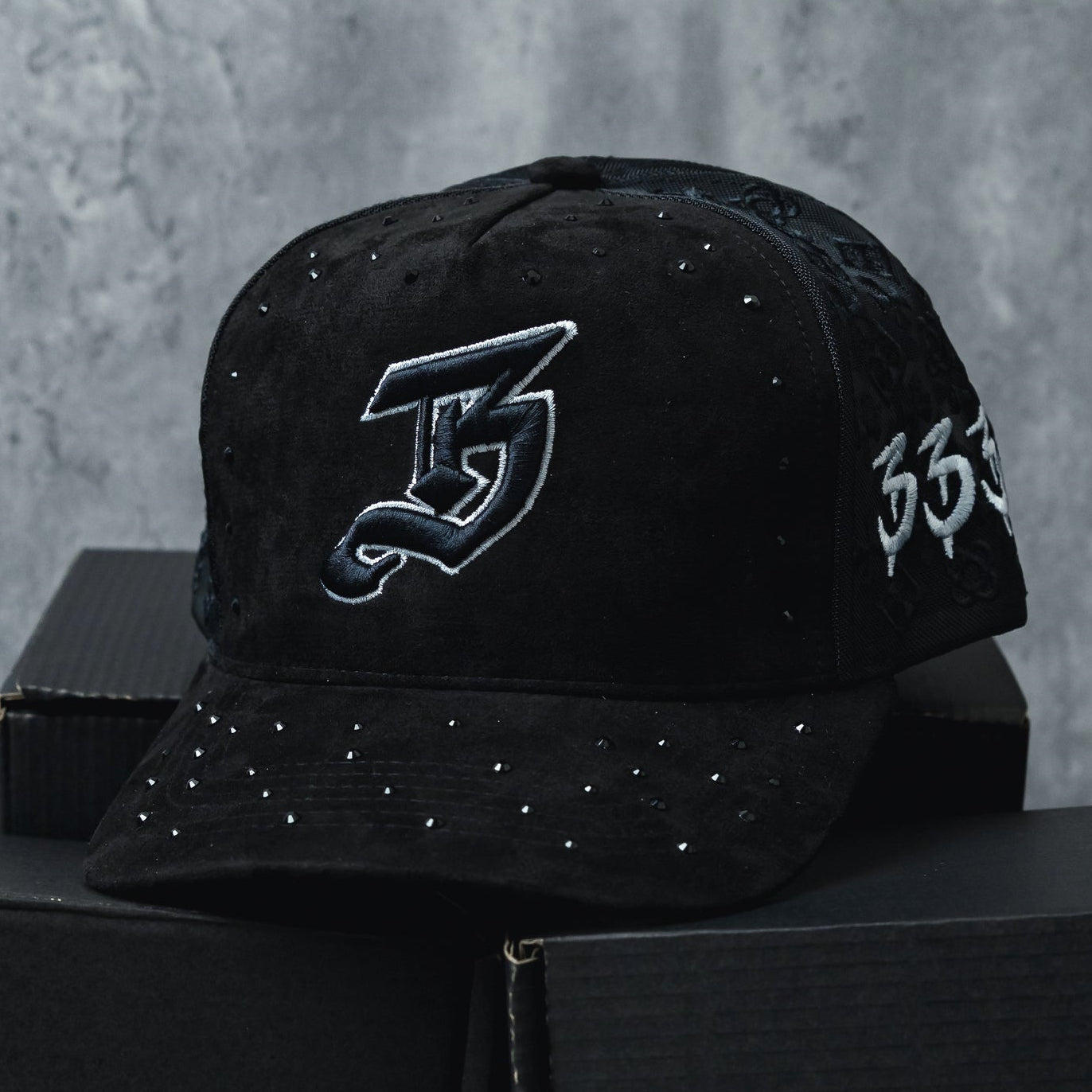 BLESSD MERCH | BLACK JEWELED