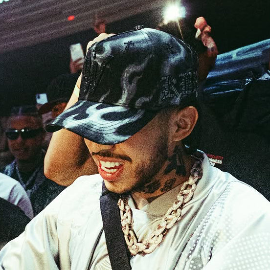 W MERCH x Kris R | BOBADITA